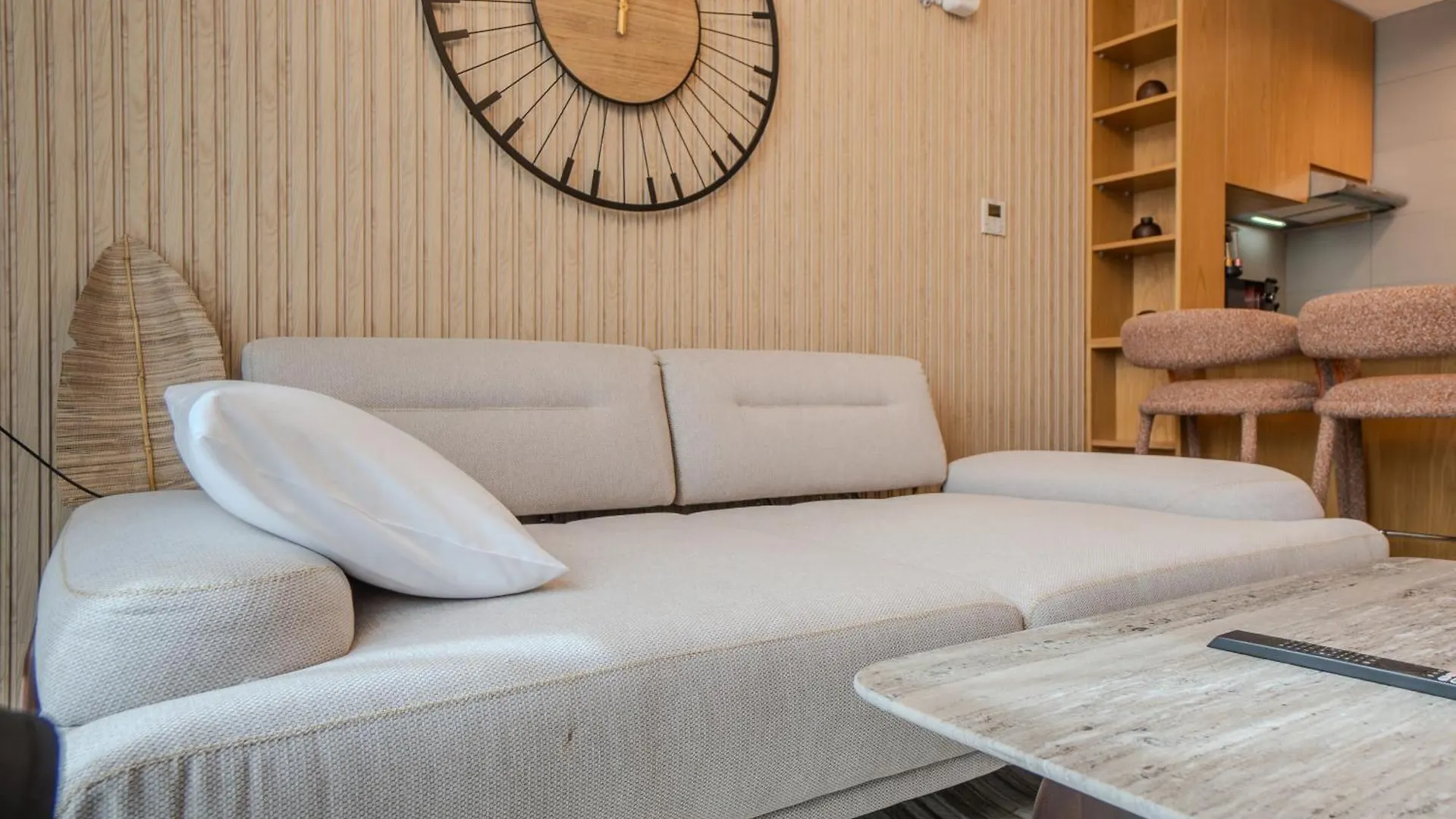 1Bedroom Apartment Oak Luxury By Blue Cloud Holidays Sharjah 0*,  Emirados Árabes Unidos