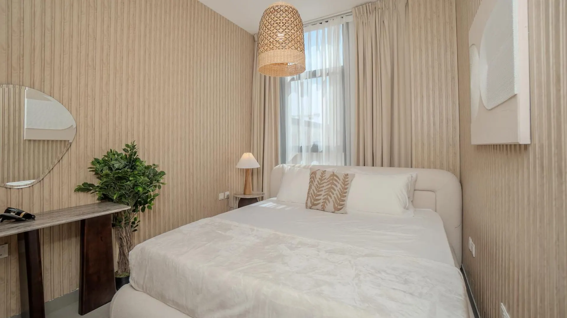 1Bedroom Apartment Oak Luxury By Blue Cloud Holidays Sharjah